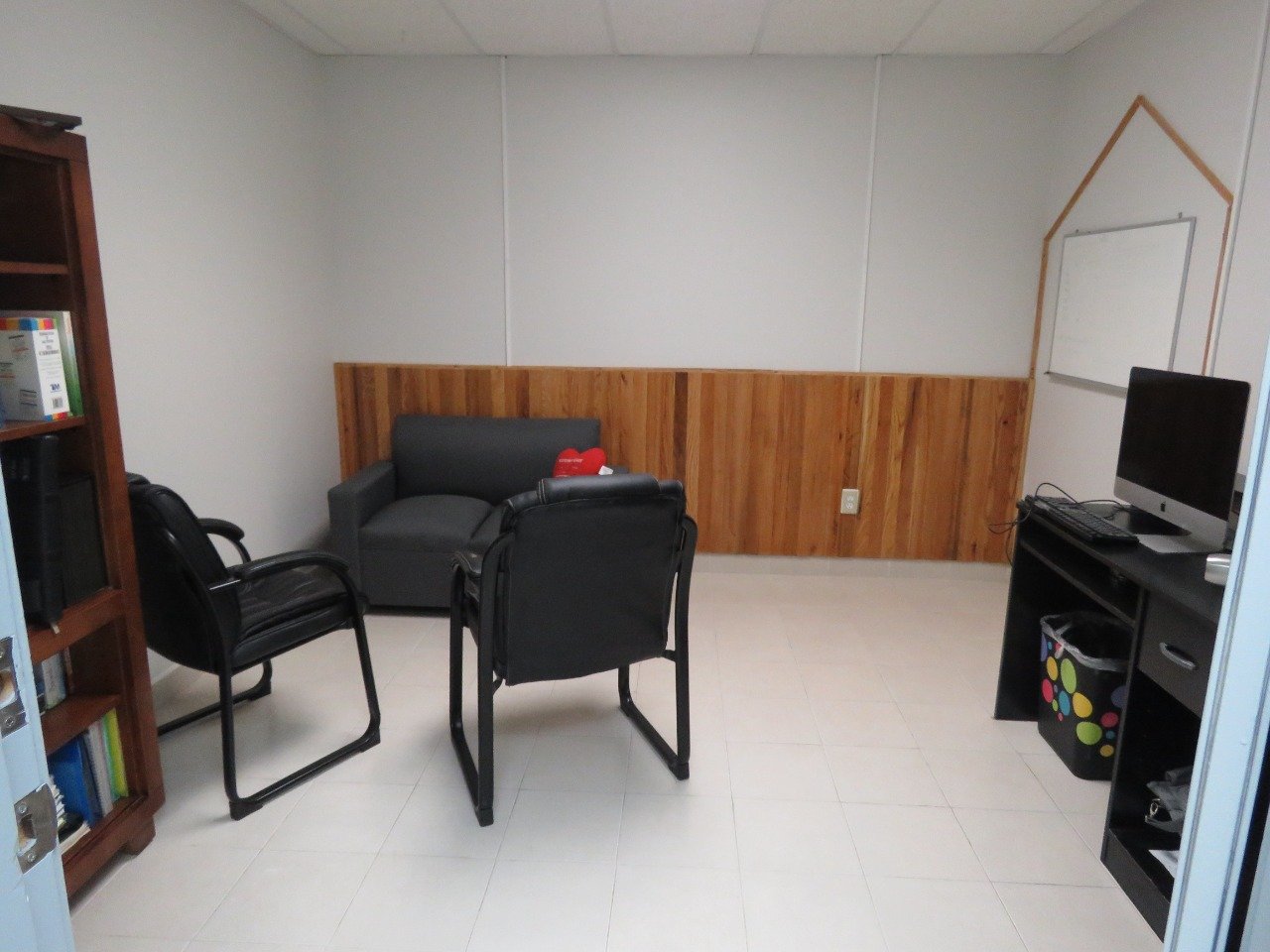 GUAYCURAS, TIJUANA, Baja California 22534, ,Local,En Venta,GUAYCURAS,1042
