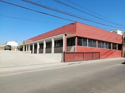 av campos, libramiento, TIJUANA, Baja California 22223, ,Local,En Venta,av campos, libramiento,1051